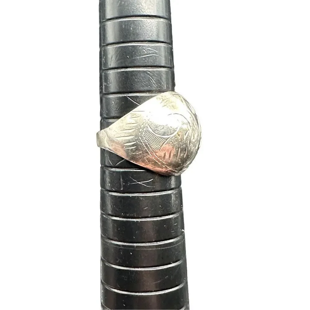 Sterling Silver 925 Dome Ring with Floral Etched Design